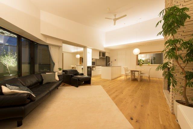 LDKの向きを変え、光と風が隅々にまで行き渡る住まいへ